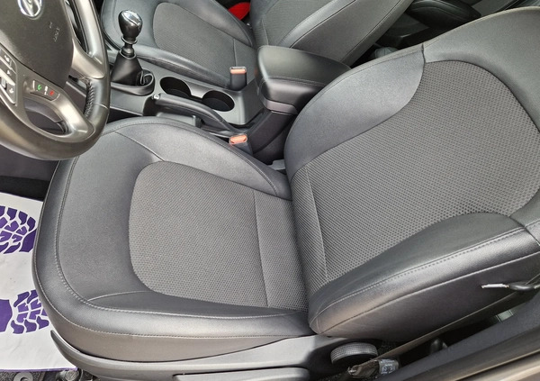 Hyundai ix35 cena 58900 przebieg: 63000, rok produkcji 2014 z Rybnik małe 704